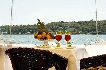 Hotel Locanda Del Benaco Salò 3*,  İtalya